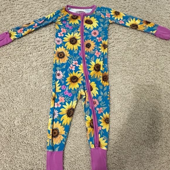 Little Sleepies Sunflower Fields Zippy - Picture 1 of 2